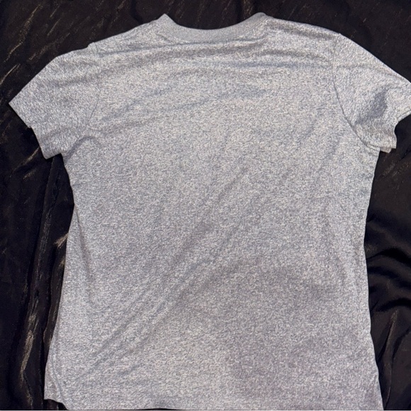 Nike Men's Heathered Gray Short Sleeve Tee - Picture 2 of 2